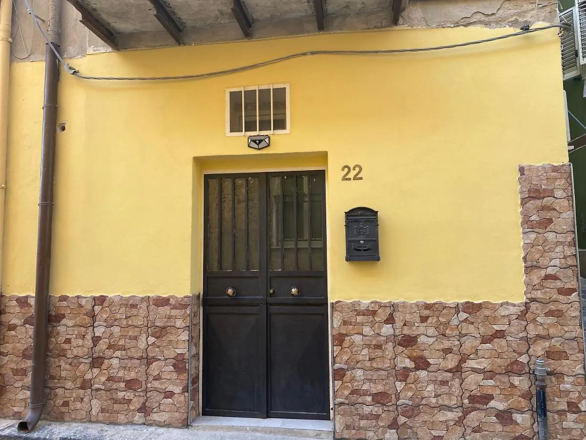Casa Vacanze La Fulgentissima Villa Naro